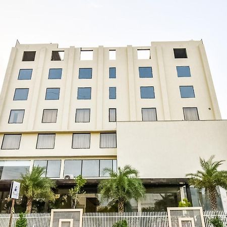 Townhouse 652 Hotel Royal Akshayam Jaipur Bagian luar foto