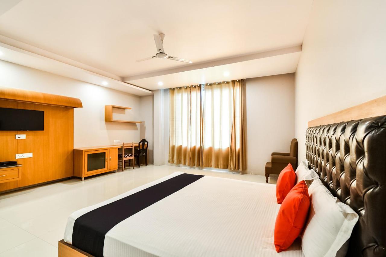 Townhouse 652 Hotel Royal Akshayam Jaipur Bagian luar foto