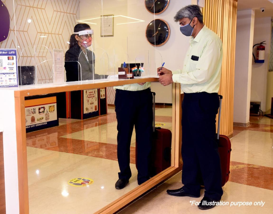 Townhouse 652 Hotel Royal Akshayam Jaipur Bagian luar foto