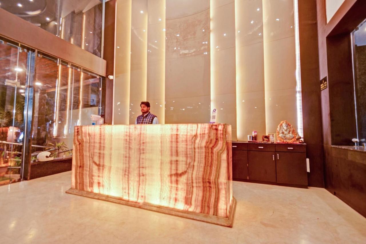 Townhouse 652 Hotel Royal Akshayam Jaipur Bagian luar foto