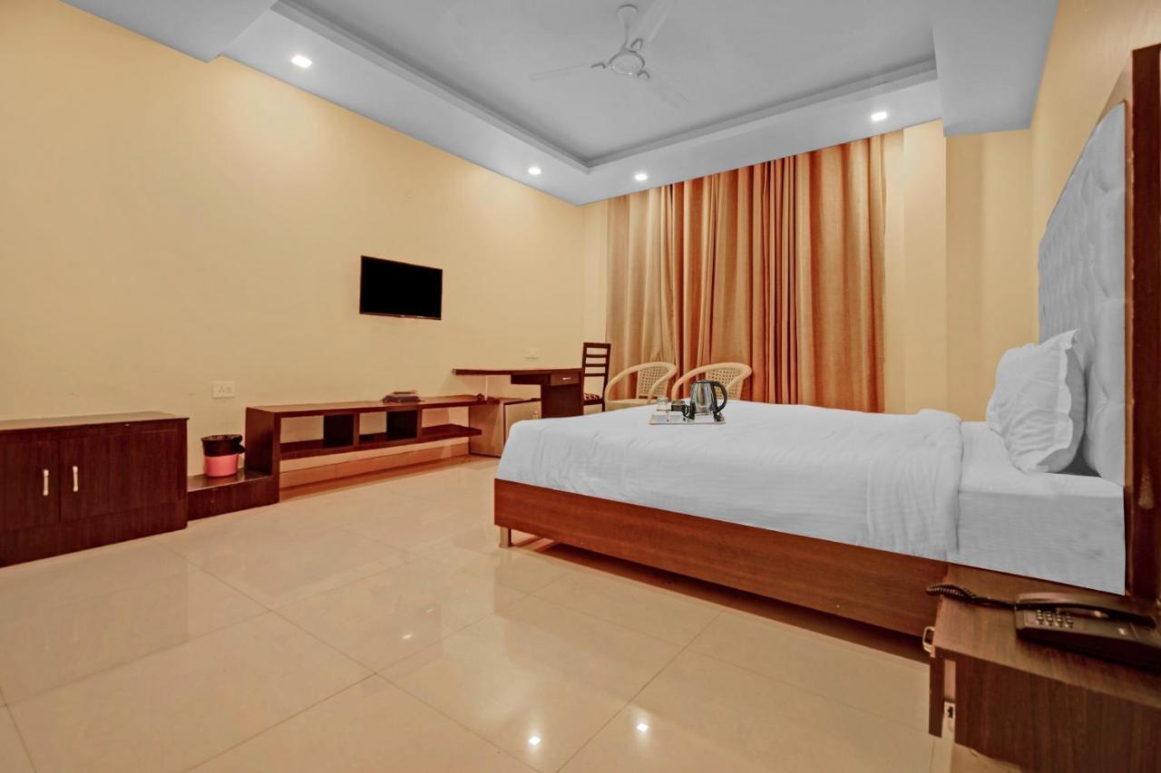 Townhouse 652 Hotel Royal Akshayam Jaipur Bagian luar foto