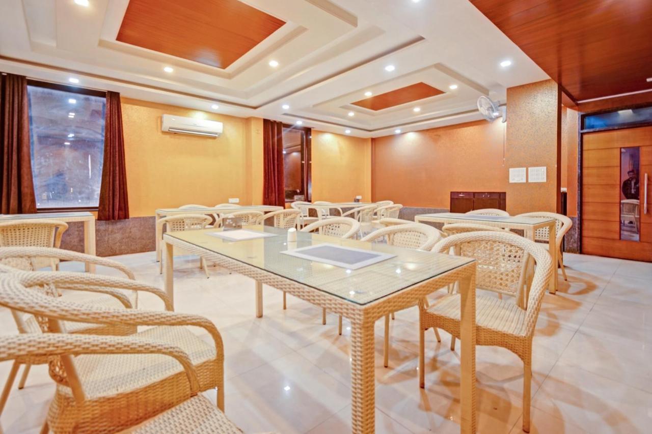Townhouse 652 Hotel Royal Akshayam Jaipur Bagian luar foto