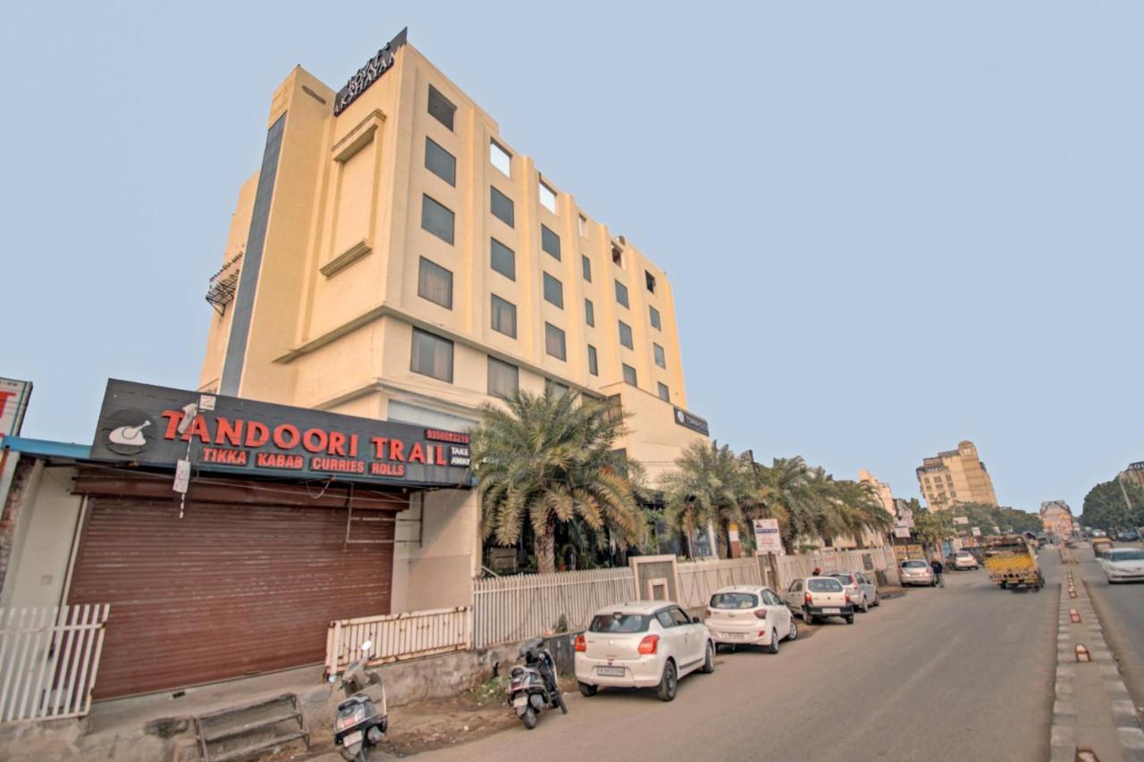 Townhouse 652 Hotel Royal Akshayam Jaipur Bagian luar foto
